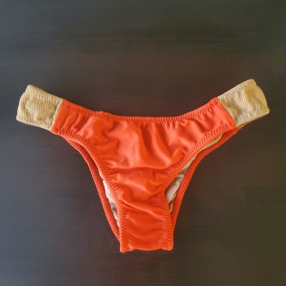 NSA Bikini - Picture 4 of 5
